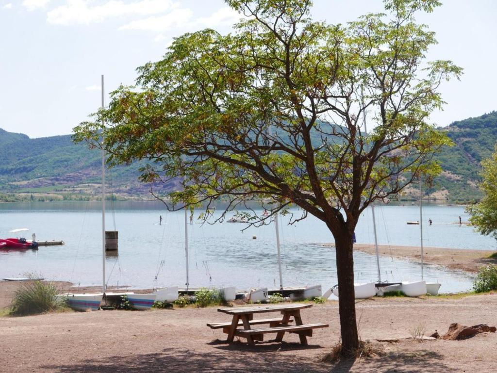 Camping Onlycamp Les Vailhes ลูเดฟ ภายนอก รูปภาพ